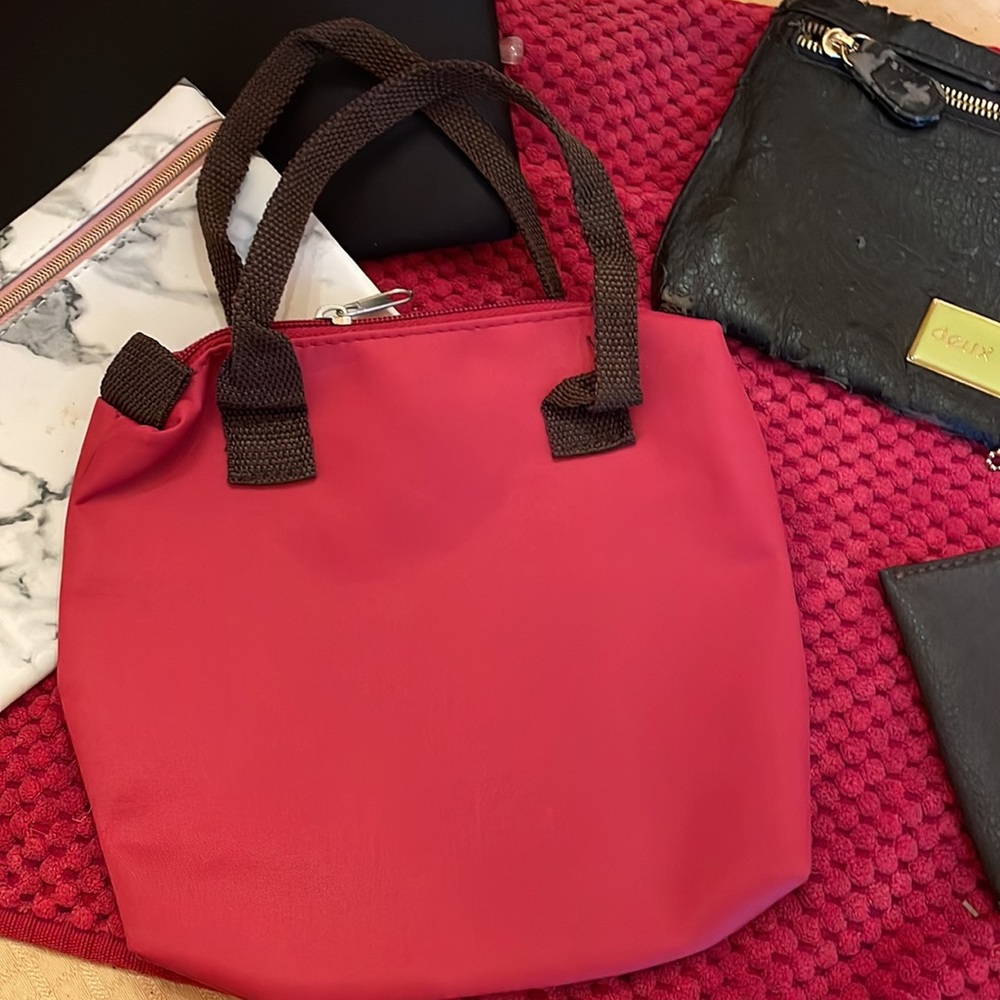 Cosmetic bags 5